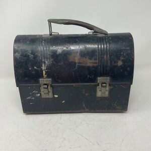 Vintage America Black Metal Lunchbox